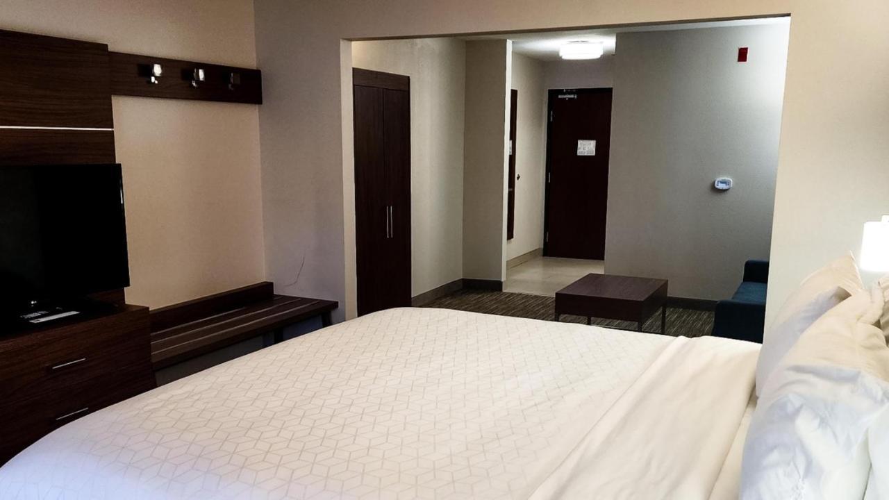 Holiday Inn Express Hotel & Suites Chicago South Lansing By Ihg Extérieur photo