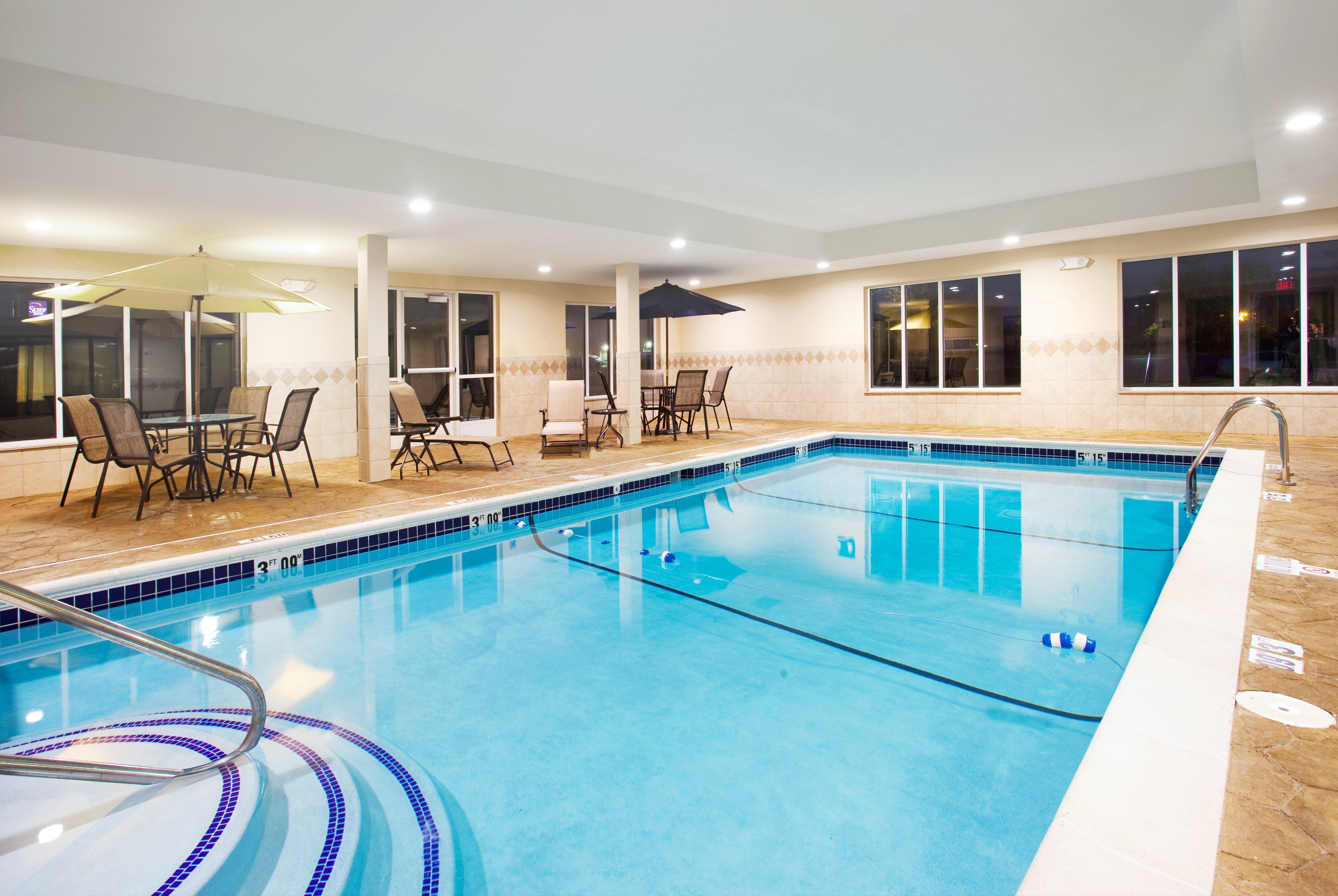 Holiday Inn Express Hotel & Suites Chicago South Lansing By Ihg Extérieur photo